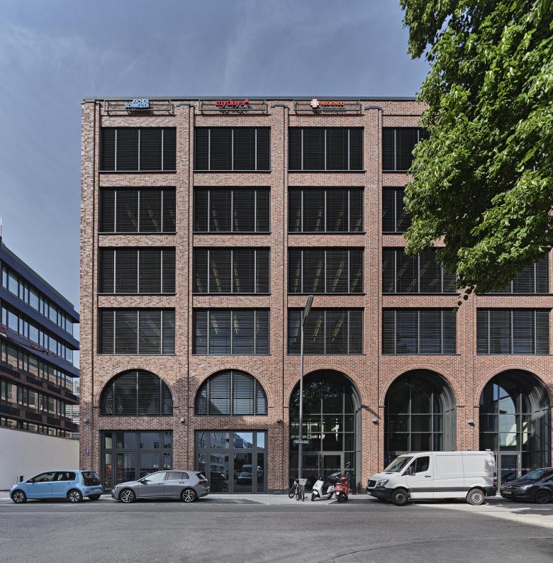 ARBEITEN AUS MÜNCHENER SAMMLUNGEN Die Sammlung | Munich Re