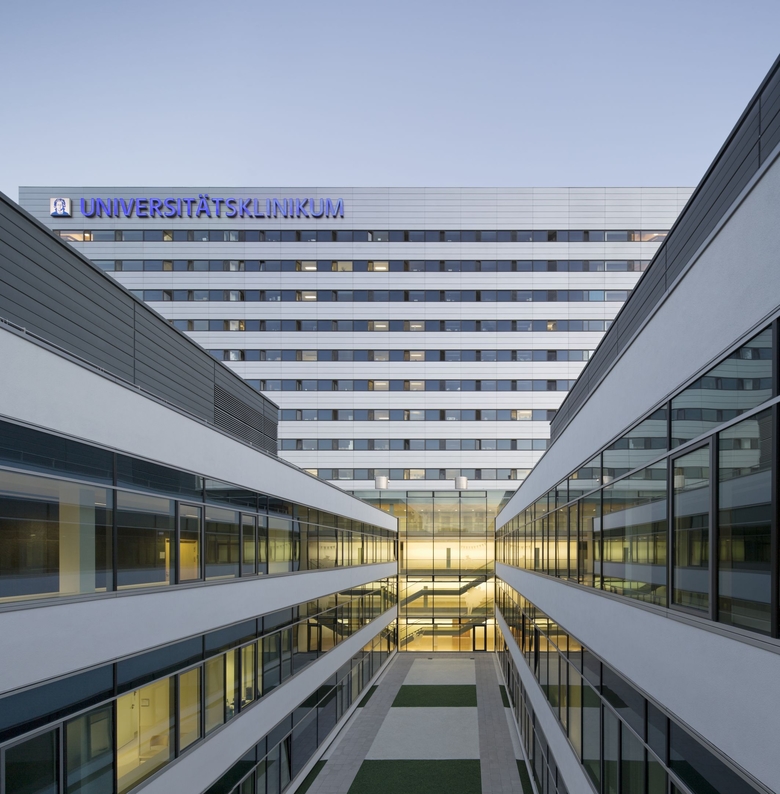 Universitatsklinikum Frankfurt Am Main Johann Wolfgang Goethe Universitat Nickl Partner Architekten